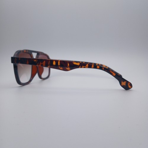 Очки Cолнцезащитные T-123133-BRN-AB-GD